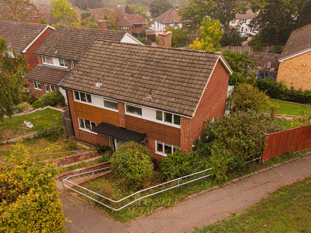 Property photo 1 of 23