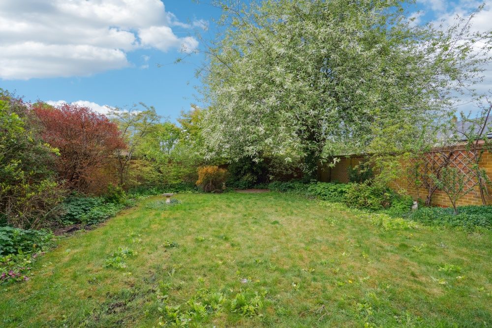 Property photo 3 of 21