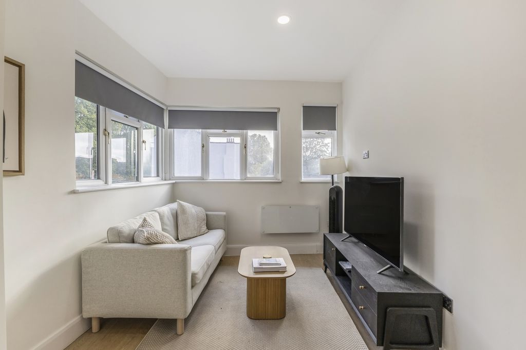 Property photo 1 of 15 116271_1South-Lam...