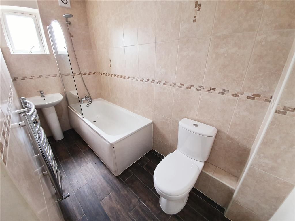 Property photo 3 of 13 Image