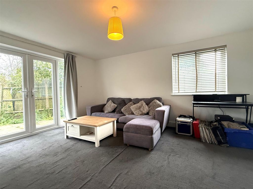 Property photo 3 of 12 Pic 2.Jpg