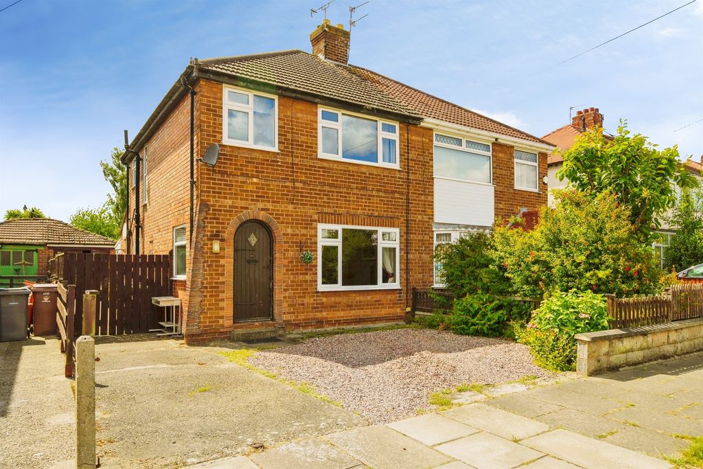 Property photo 1 of 13