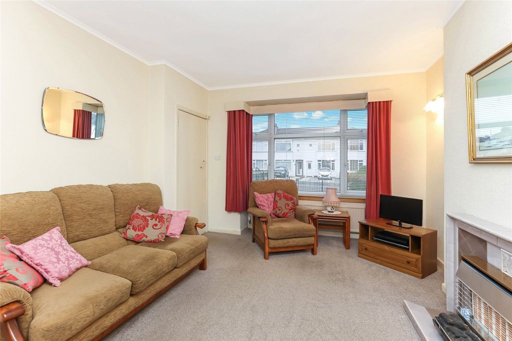 Property photo 2 of 14 Picture No. 02