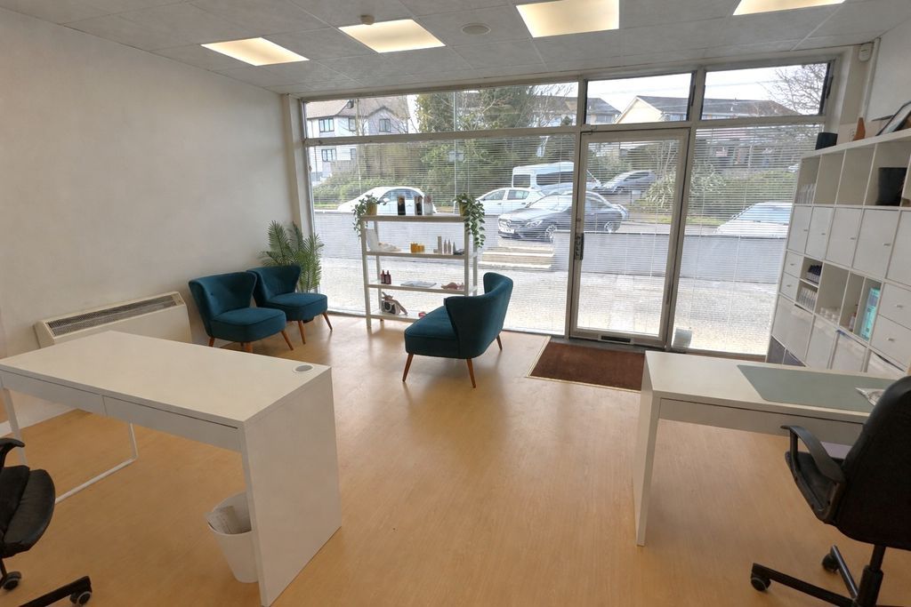 Property photo 2 of 2 Photo 2