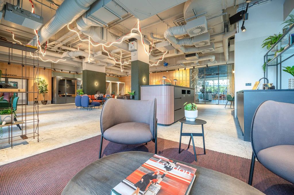 Property photo 2 of 30