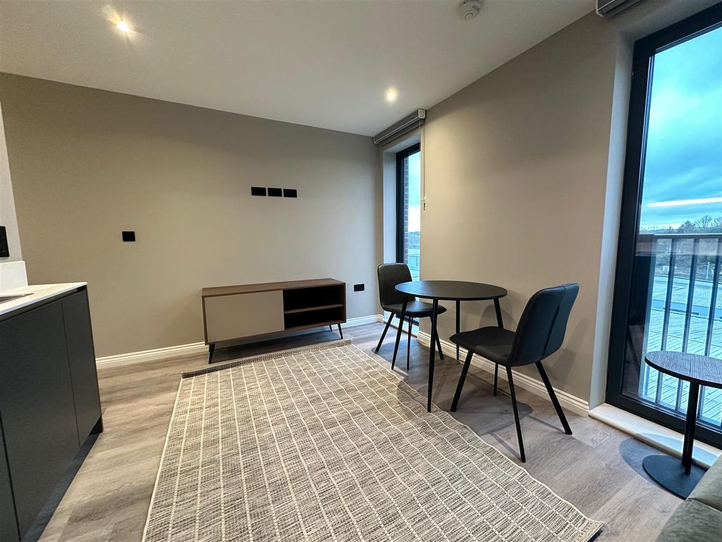 Property photo 3 of 12 Img-20240312-Wa0050.Jpg