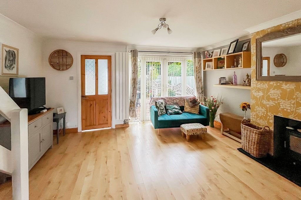 Property photo 3 of 17 Picture No. 36