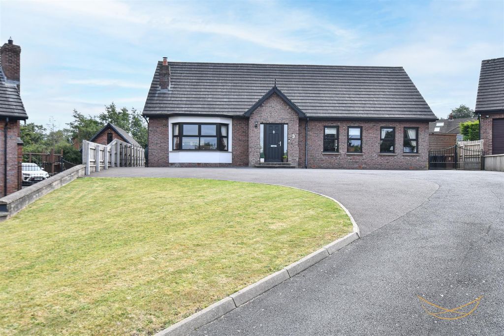 Property photo 1 of 45 Dhp-2.Jpg