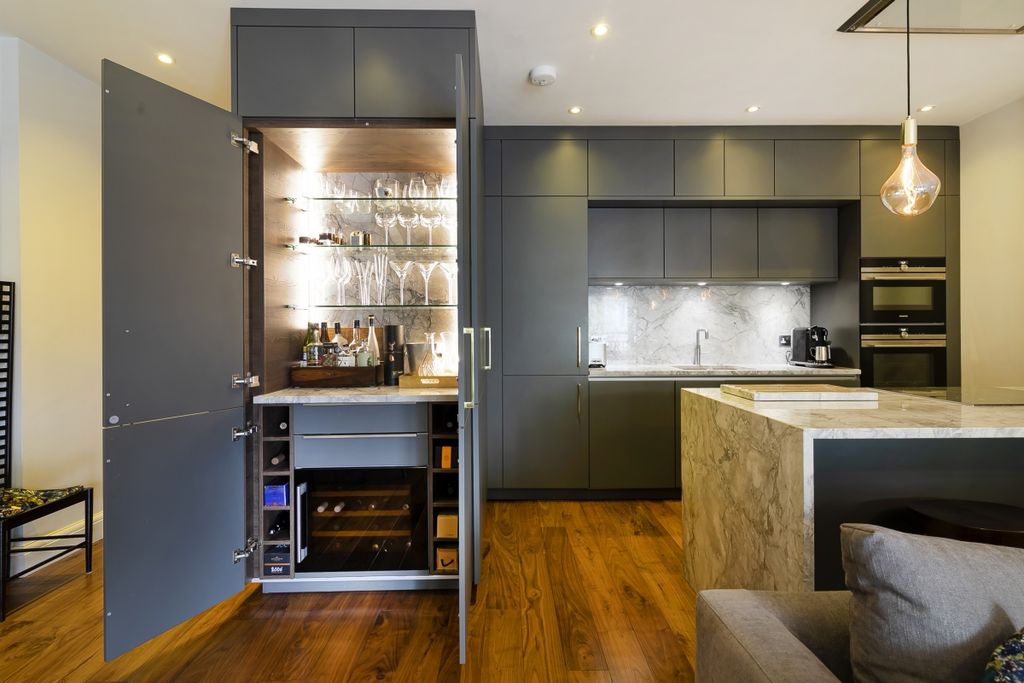 Property photo 3 of 22 Herbal Hill