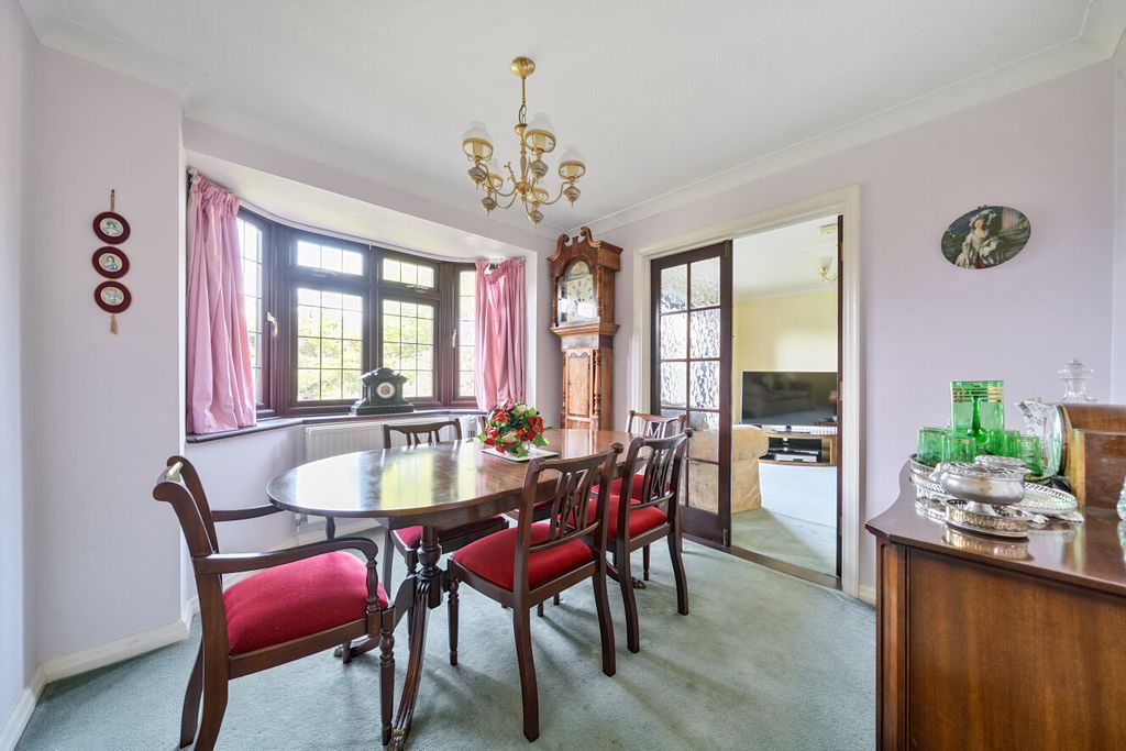 Property photo 3 of 16 1467485-17-6A0F4c...