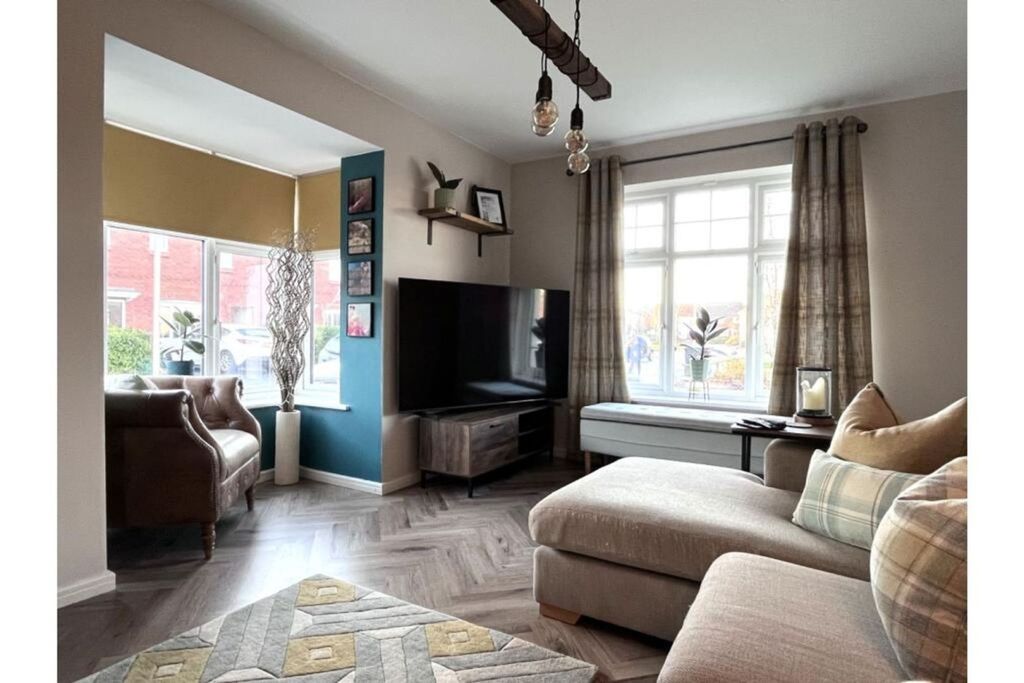 Property photo 3 of 26