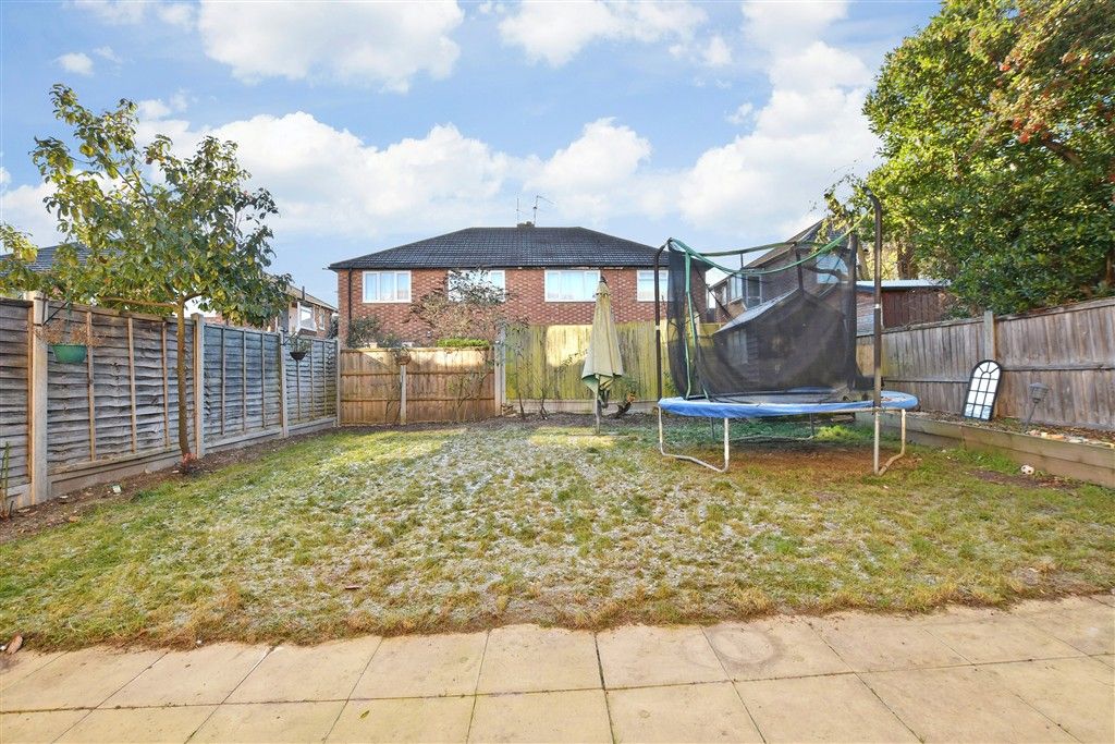 Property photo 2 of 8 Rear Garden