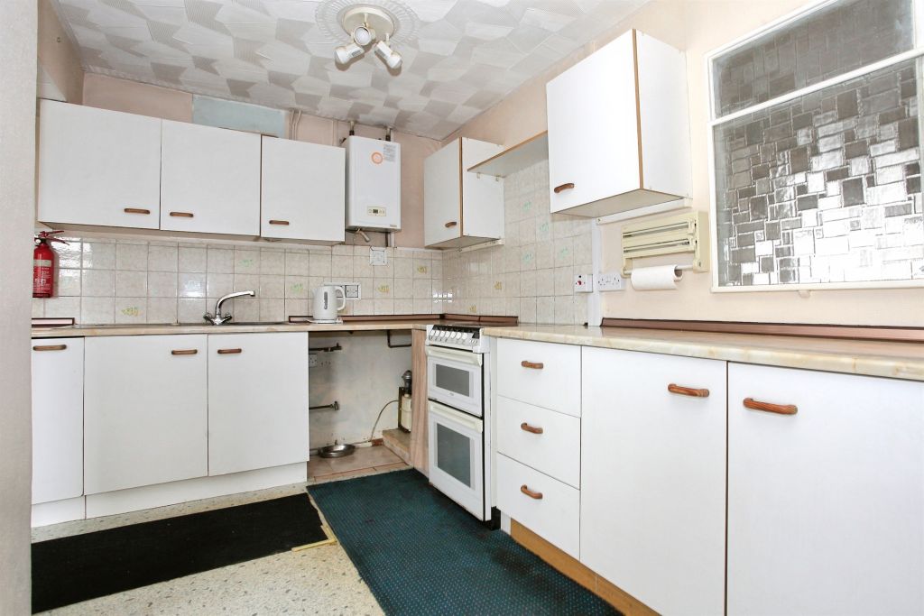Property photo 3 of 10