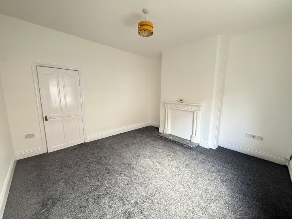 Property photo 2 of 14 Whatsapp Image 2026-02-28 At 11.45.57