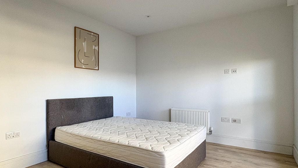 Property photo 3 of 19 Bedroom