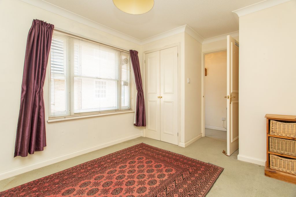 Property photo 2 of 7 Picture 2