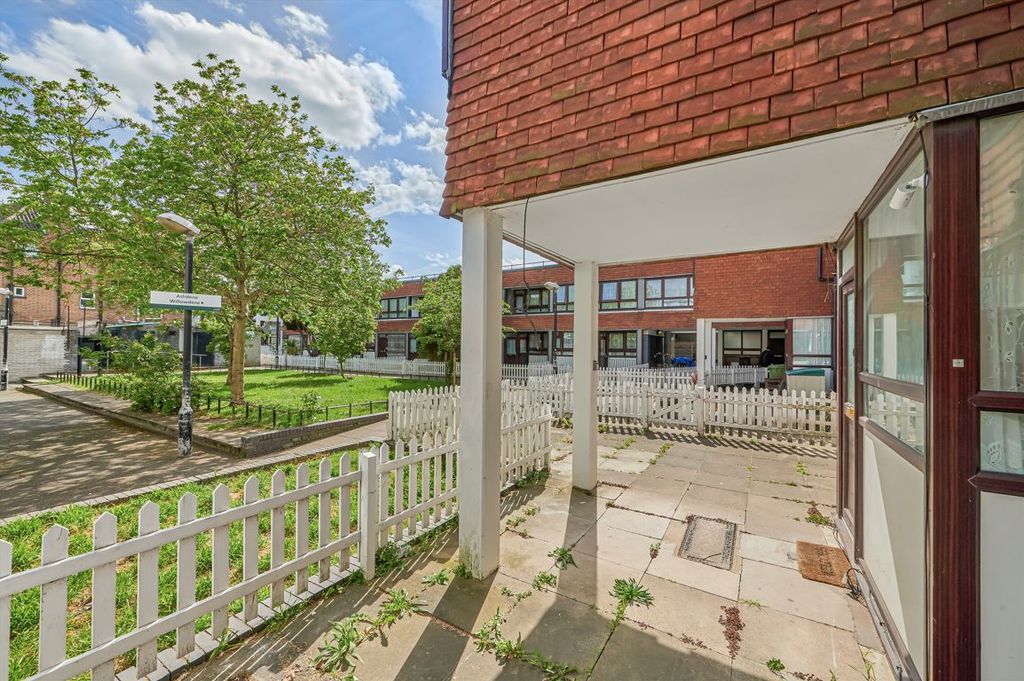 Property photo 1 of 6