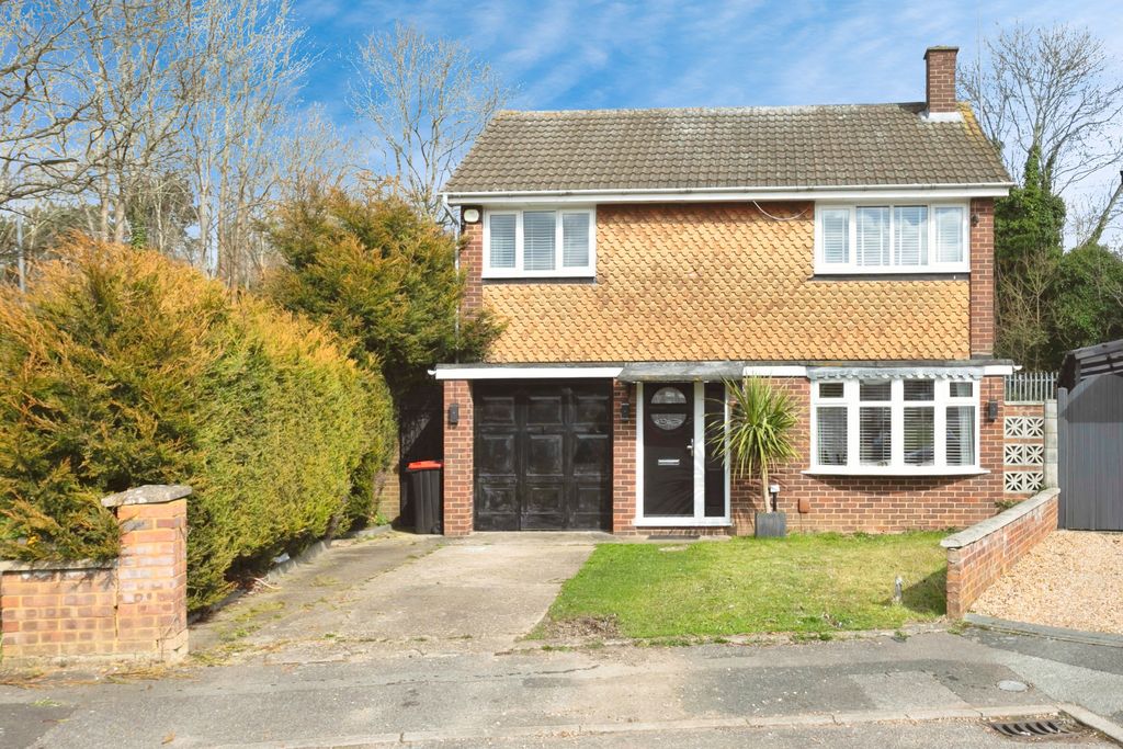 Property photo 1 of 17 Photography