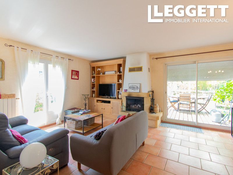 Property photo 3 of 10