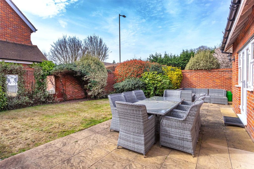 Property photo 3 of 29 Picture No. 34