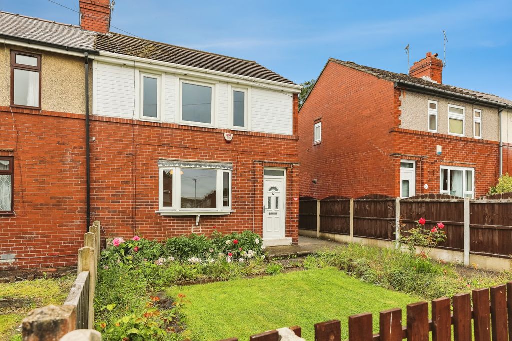 Property photo 1 of 15