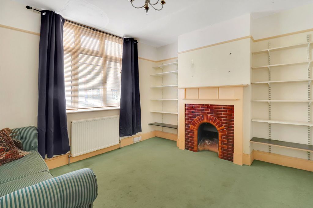 Property photo 2 of 10 Picture No. 03