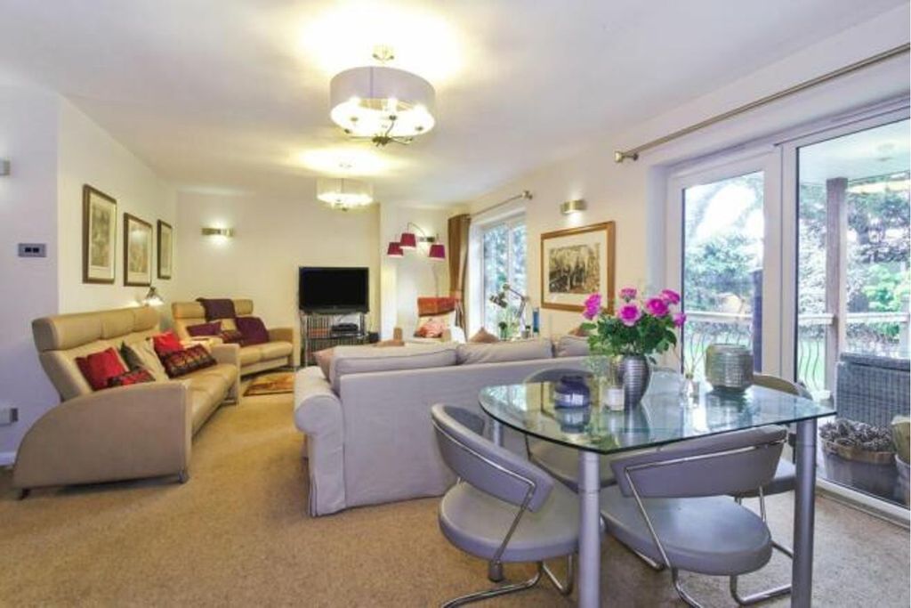 Property photo 2 of 15 Lounge/Dining Room