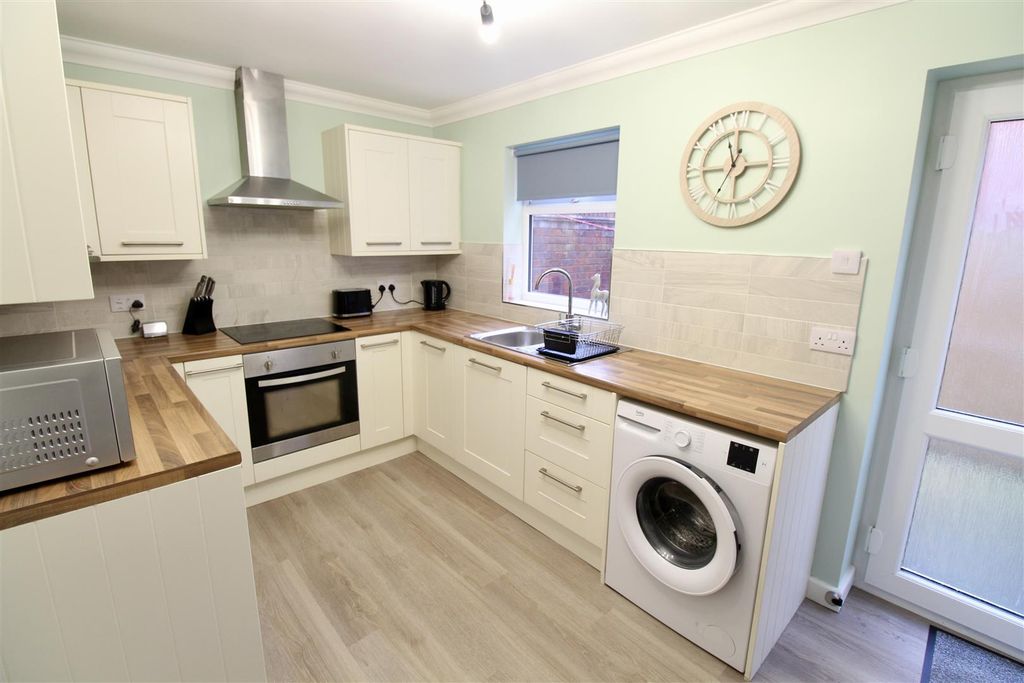 Property photo 2 of 21 Img_9837.Jpg