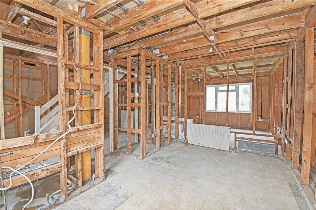 Property photo 3 of 5