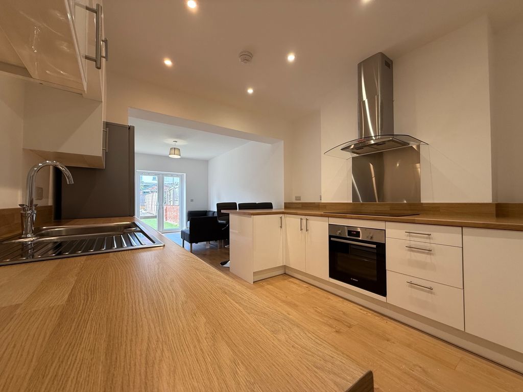 Property photo 1 of 16 Another Student Property From Award-Winning Cps Ho