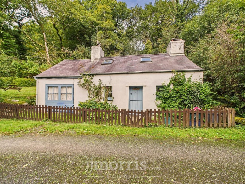 Property photo 3 of 30 Cam02122G0-Pr0375-Still023.Jpg