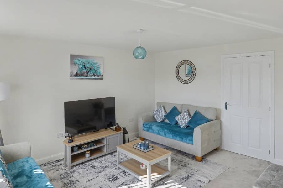 Property photo 3 of 8 Property Image