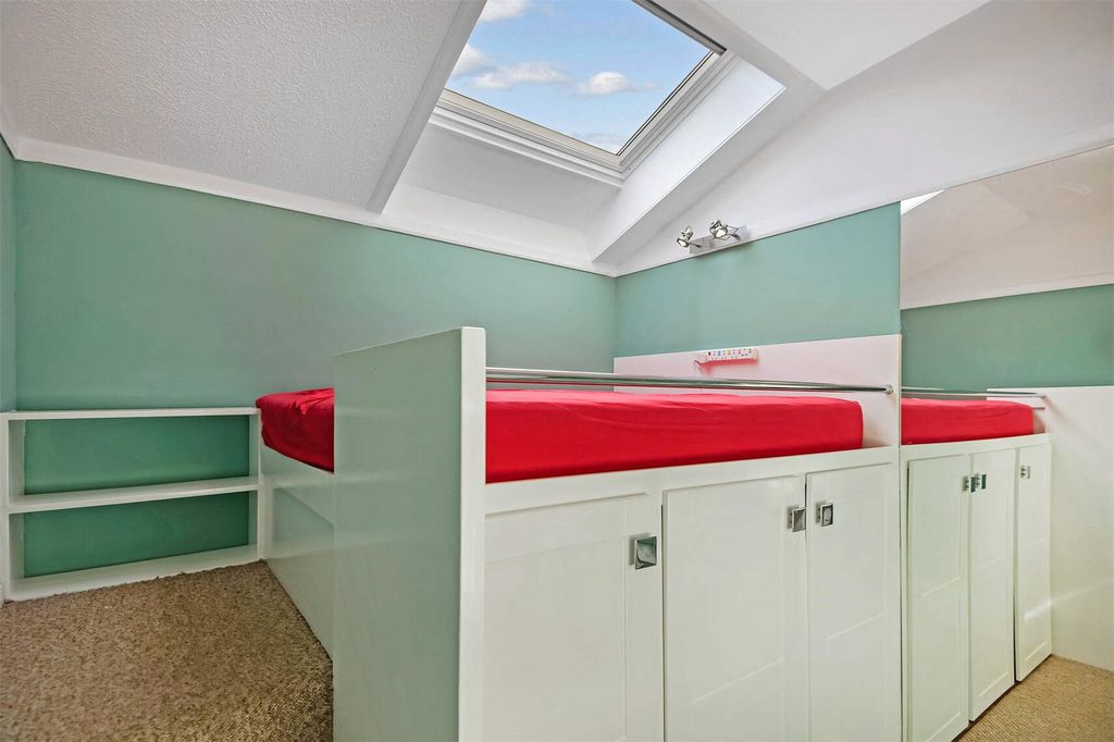 Property photo 3 of 13 Picture No. 21