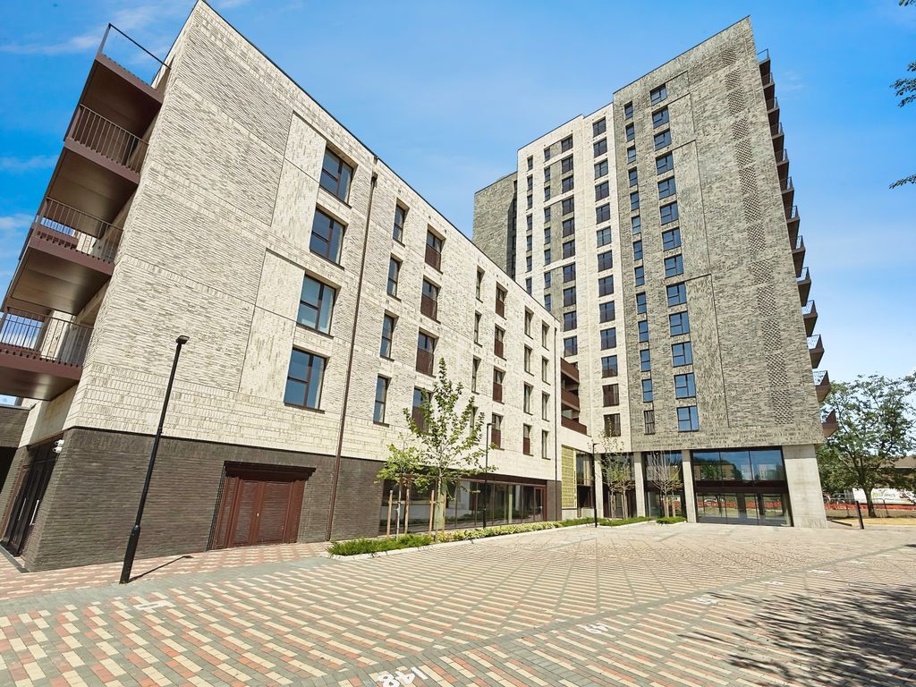 Property photo 1 of 12 Image