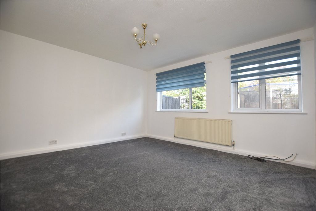 Property photo 2 of 6 Picture No. 04