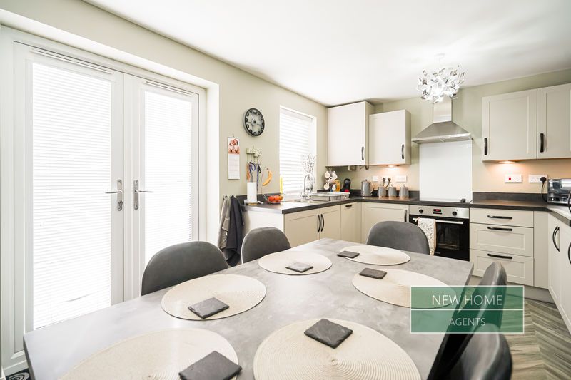 Property photo 2 of 19 Photo 8