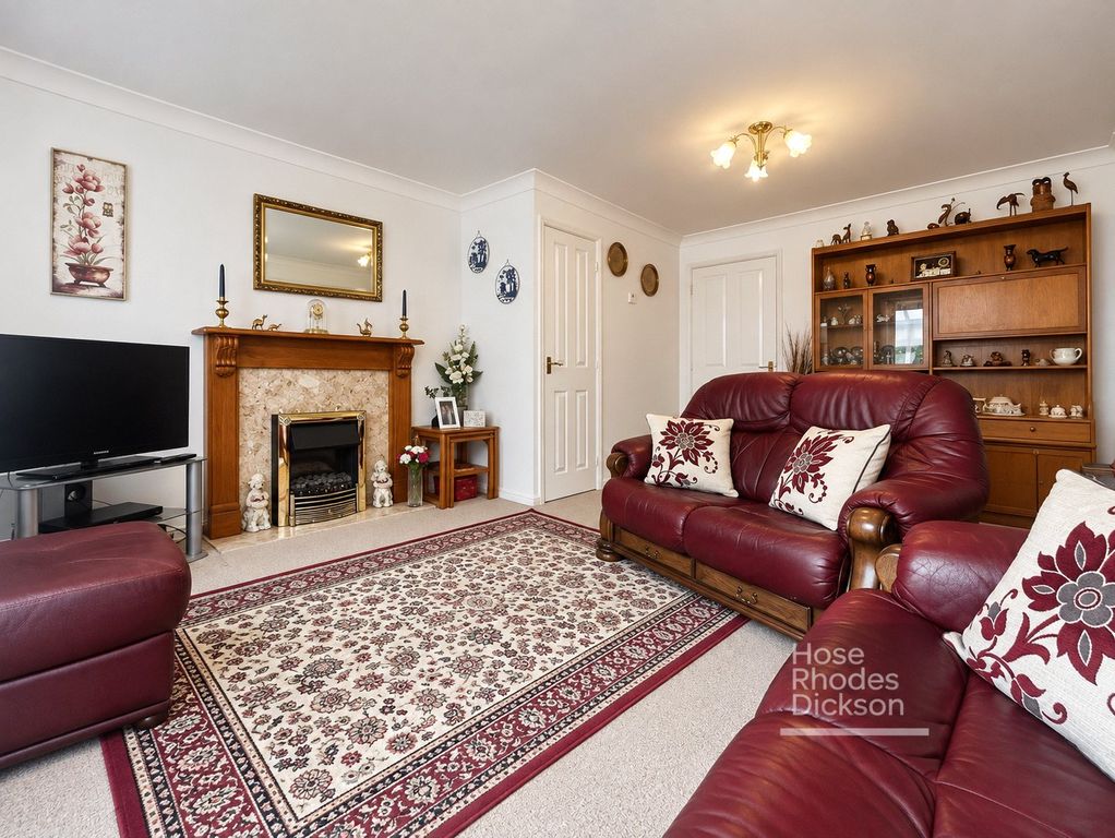 Property photo 2 of 9 Picture No. 37