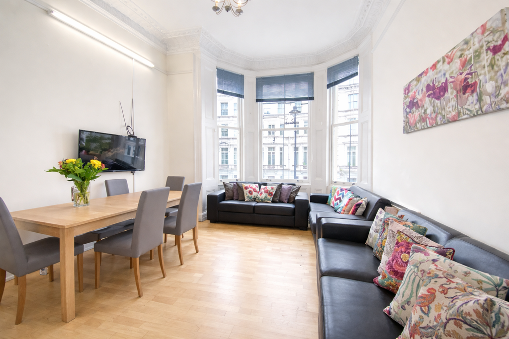 Property photo 2 of 13 Living Room 