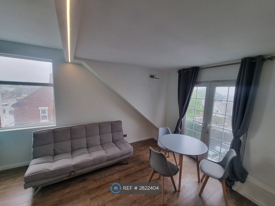 Property photo 2 of 6