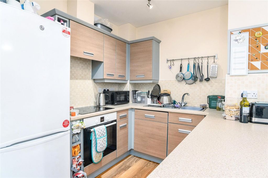 Property photo 3 of 14 Picture No. 09