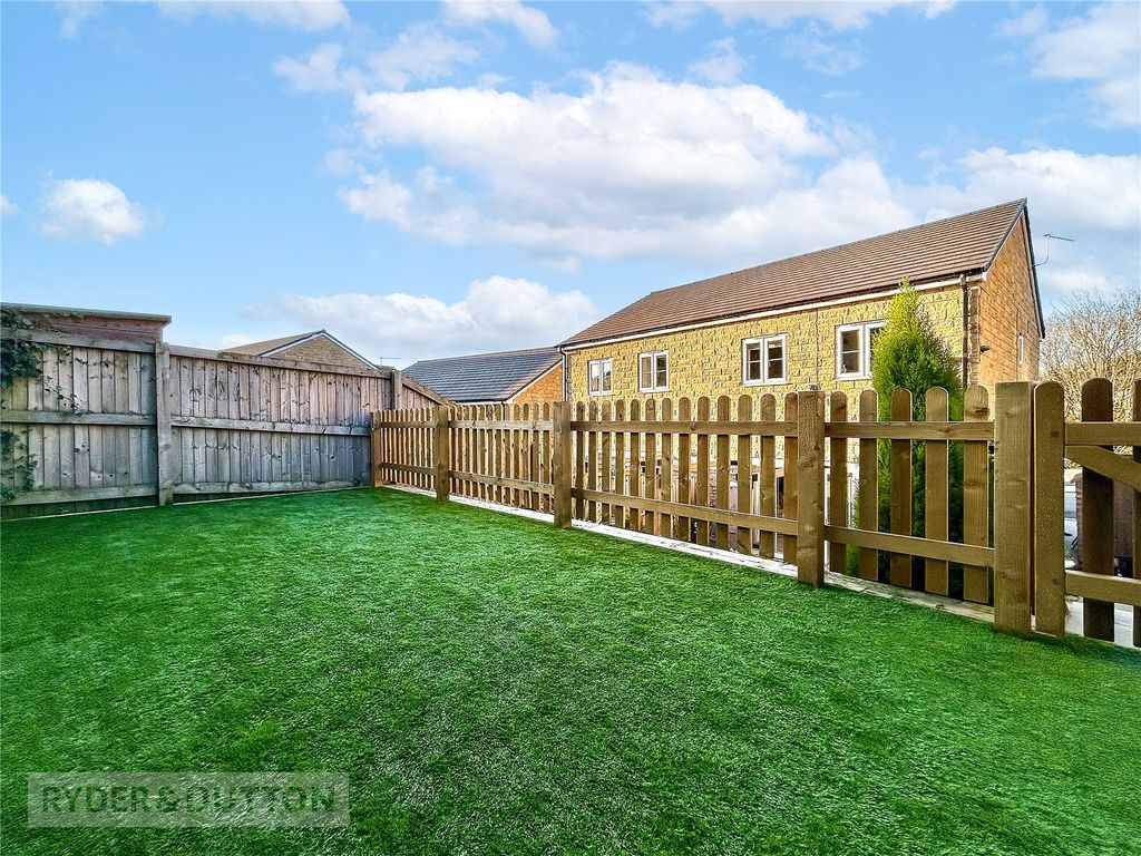 Property photo 2 of 23 Rear Garden