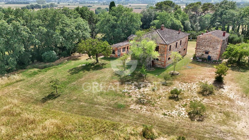 Property photo 3 of 42