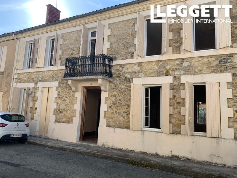 Property photo 2 of 10