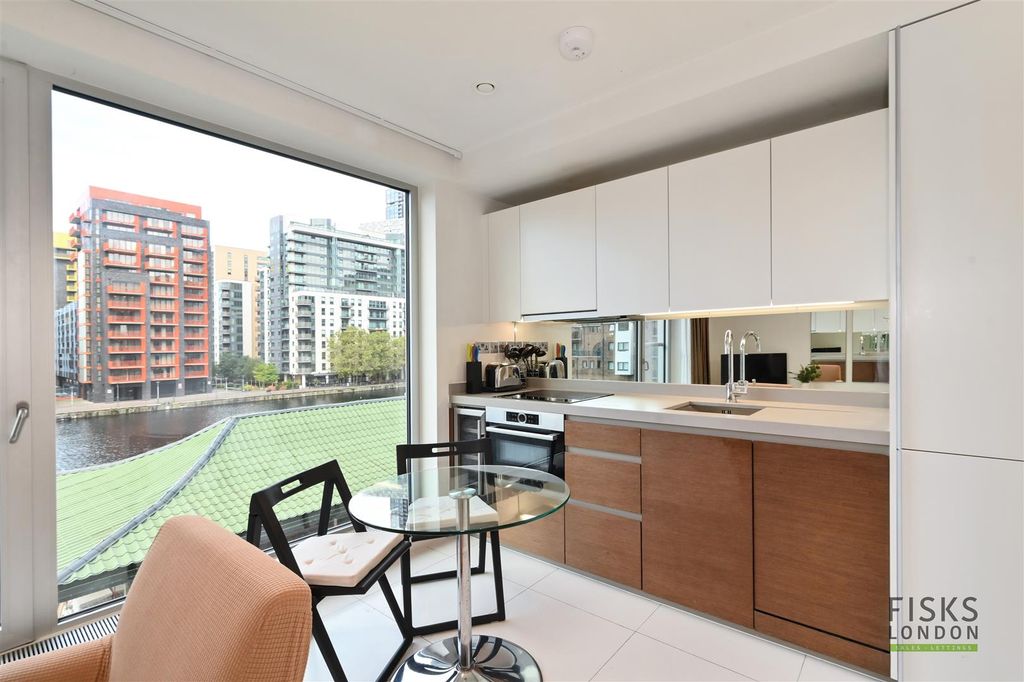 Property photo 2 of 11 314-Baltimore-Wharf (5).Jpg