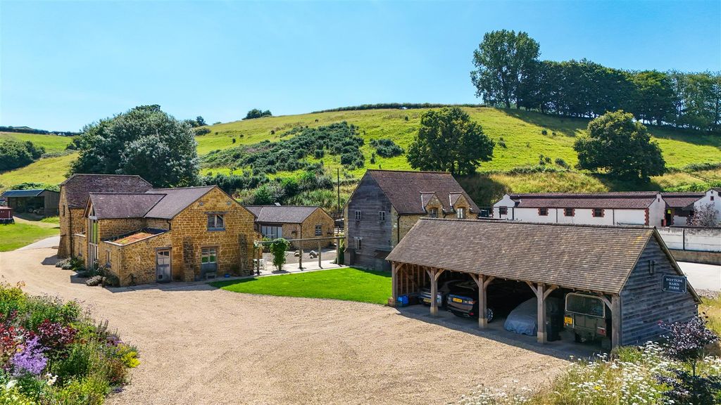 Property photo 1 of 27 Main