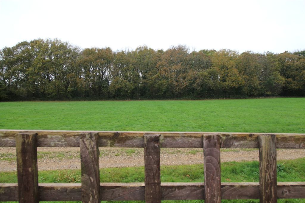 Property photo 2 of 13 Picture No. 02