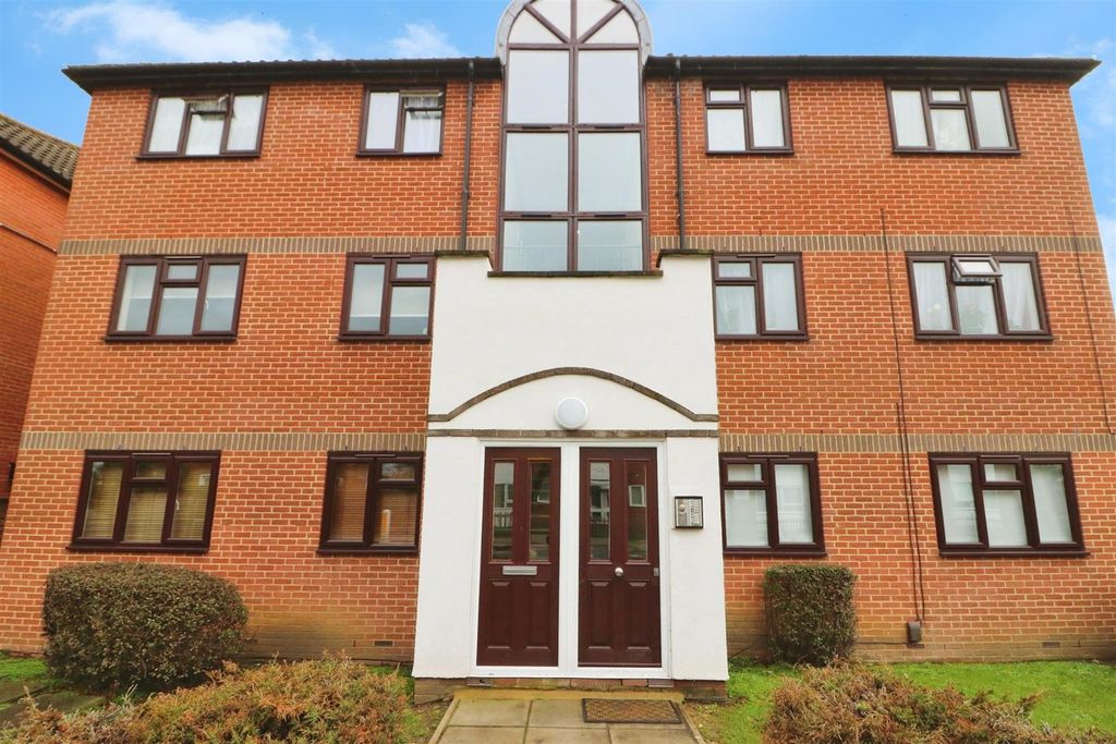 Property photo 2 of 8 User_Edited_Photo-E4F1B994_User-Edited-0d9Ecb94-Fc