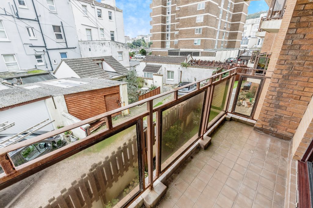 Property photo 2 of 8 Balcony