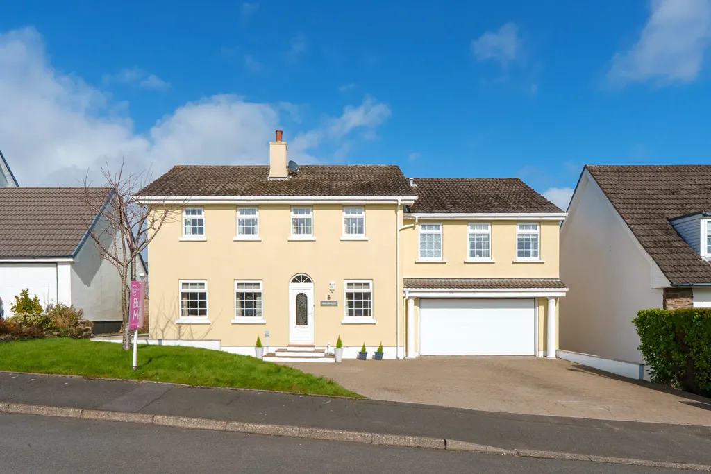 Property photo 1 of 27