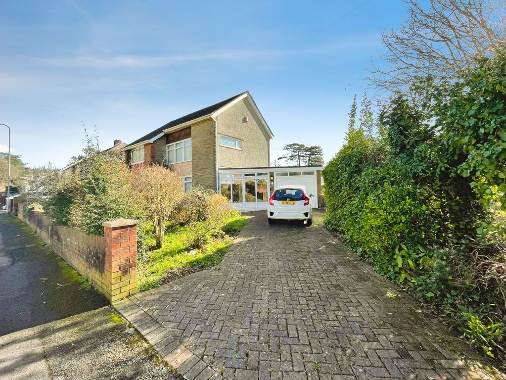 Property photo 1 of 22